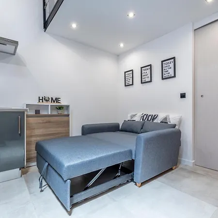 Lapa 4 House *