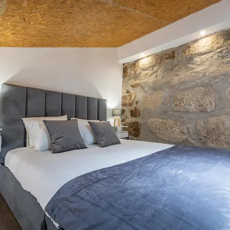 Lapa 4 House